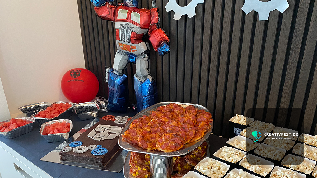 Blog_Transformersfest_food 1_1200x675px